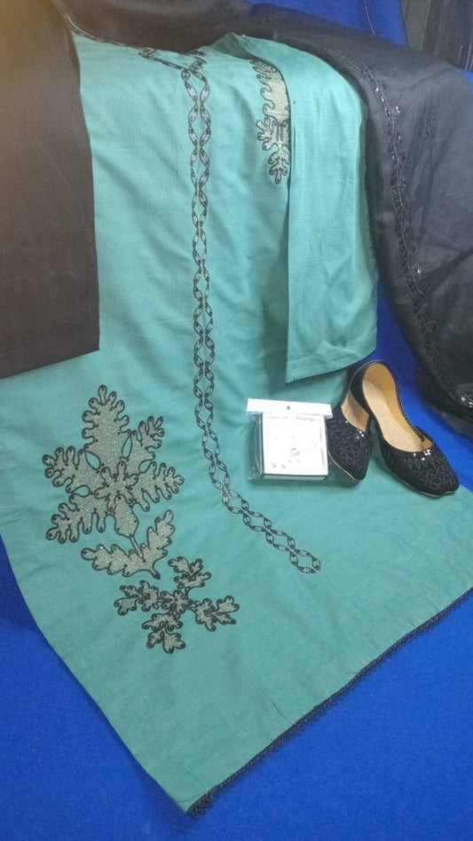3pcs women stiched lawn with jewrlly set and khussa