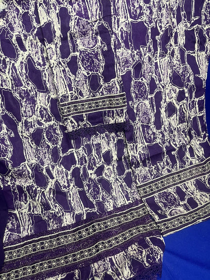 Women 3pcs stich lawn suite.